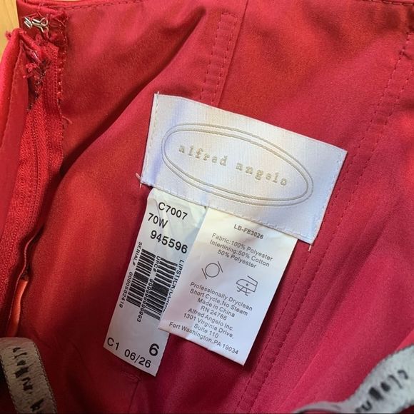 Alfred Angelo Strapless Dress Size 6 - Picture 6 of 9